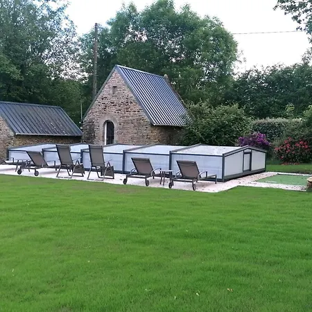 Holiday home Les De L'etang De La Foret 2